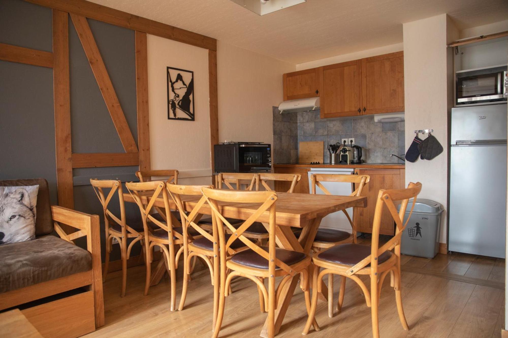 Apparts Au Coeur De St-Lary - Piscine Chauffee Et Sauna Saint-Lary-Soulan Room photo